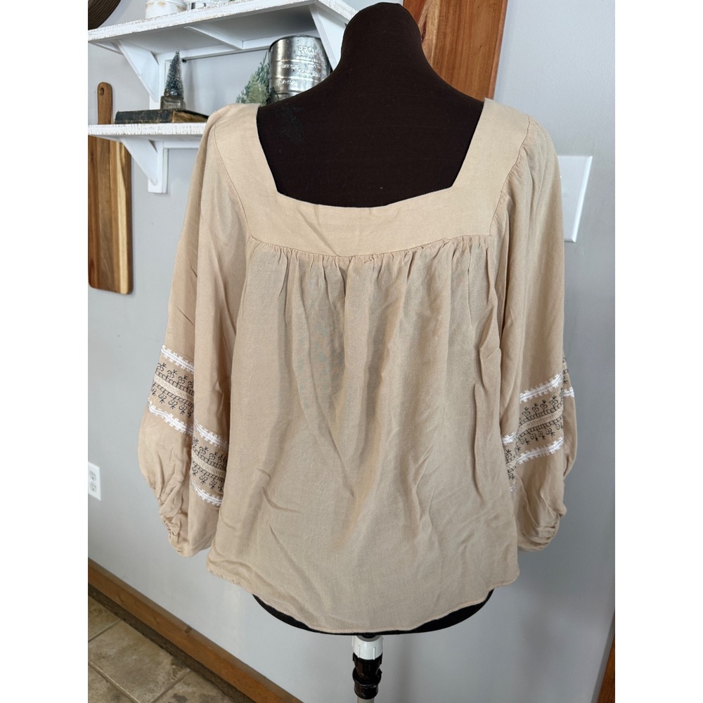 Hummingbird Tan Embroidered Square Neck Balloon Sleeve Peasant Blouse Size M - Picture 6 of 10